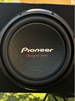 Pioneer Champion Series 2 -12 Sub Woffers