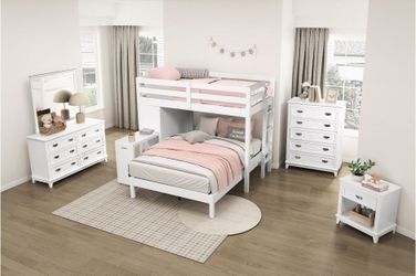 Twin/Full Loft Bunk Bed with Chest and