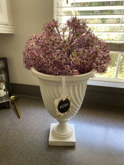 Artificial flowers and vases