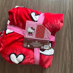 Hello kitty twin blanket new