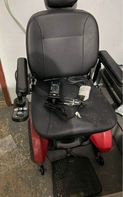 Motorized wheelchair
