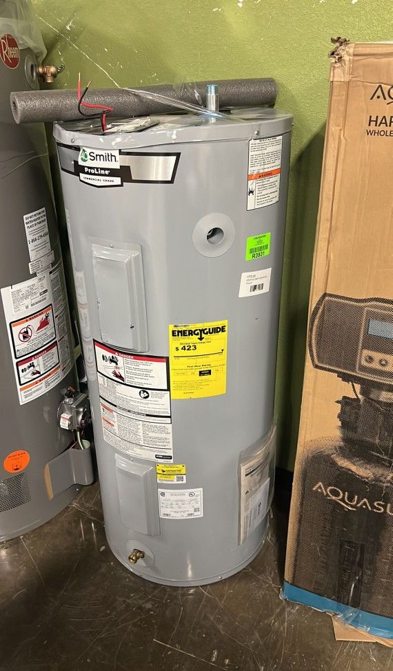 AO SMITH ENS40 40 Gallon ProLine Water Heater for Sale in San Antonio