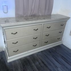 3 Piece Drawers ( 1 Long Drawer, And 2 Side Drawers For Bed