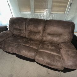 Couches Set
