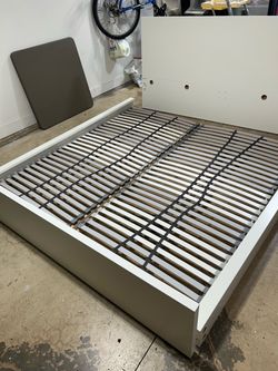 IKEA Malm king bed frame headboard foot board