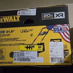 Open Box No Battery* Self Propelled DEWALT Lawn Mower