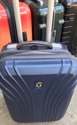 Carry On To Tavel Smooth Wheels Roll Amazing 🤩 $30 Obo Ready To Go By Homedepot 