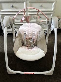 Compact size baby swing