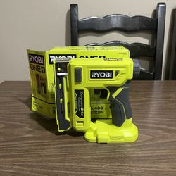 Ryobi 18v ONE+ 3/8” Crown Stapler 
