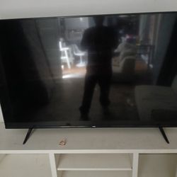 TLC 65IN FLAT SCREEN TV