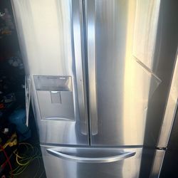 Lg refrigerator