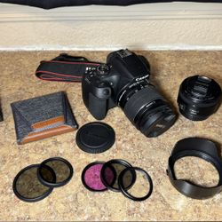 Canon EOS Rebel T7 DSLR
