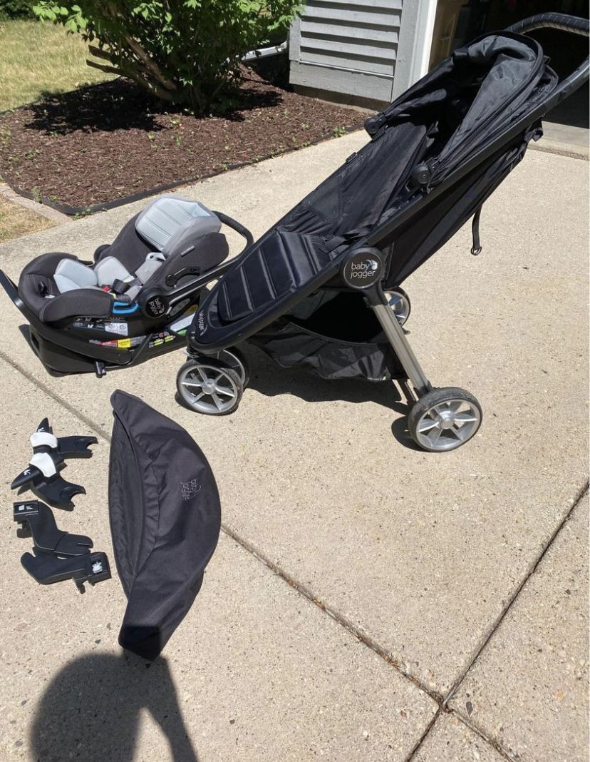Baby Jogger 2 Car seats+bases+stroller