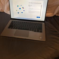 Dell Latitude 7400 2-in-1 i7 8th Generation 