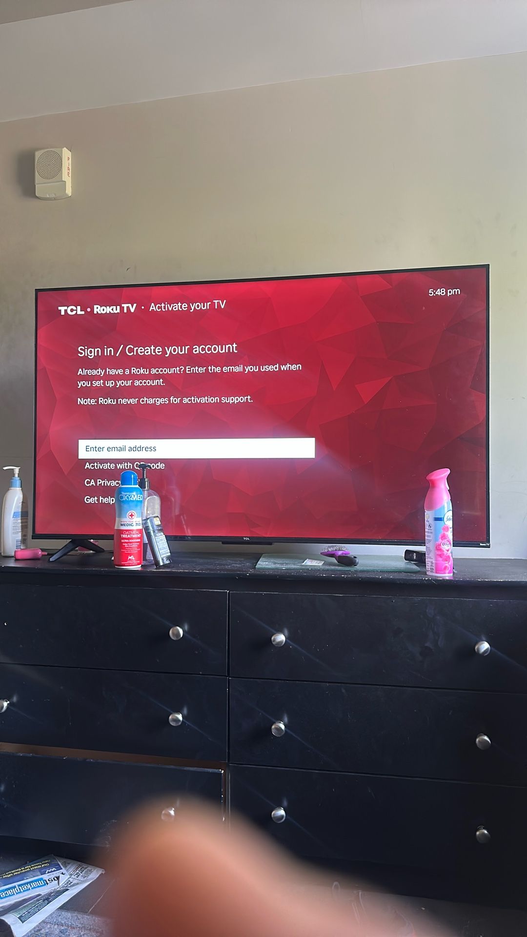 50 Inch TCL Roku Smart Tv Need To Be Sold Today
