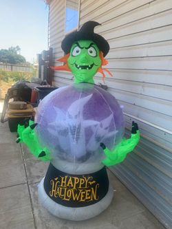 Halloween inflatable
