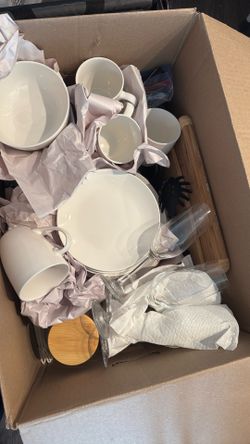 Starter Kitchen Items Dish-ware Set