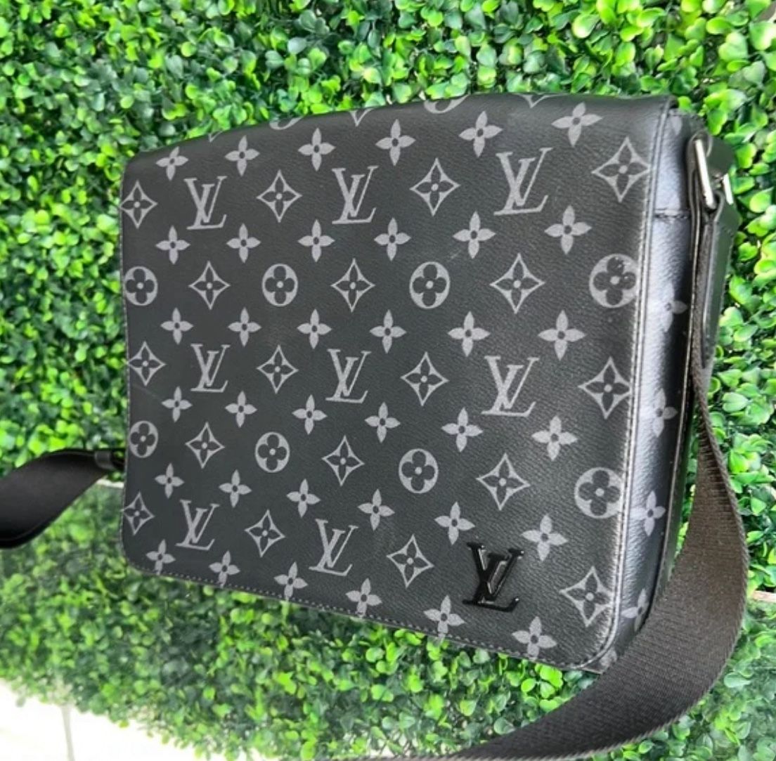 Messenger Bag With Receipt 