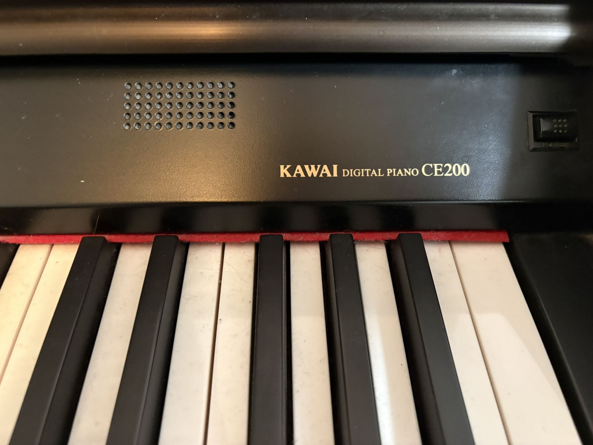 Kawai Digital Piano CE 200 - thefunkyskunk.ie