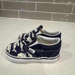 Vans Classic Blue & White Shark Toddler Size 4.5 Shoes Sneakers Slip On