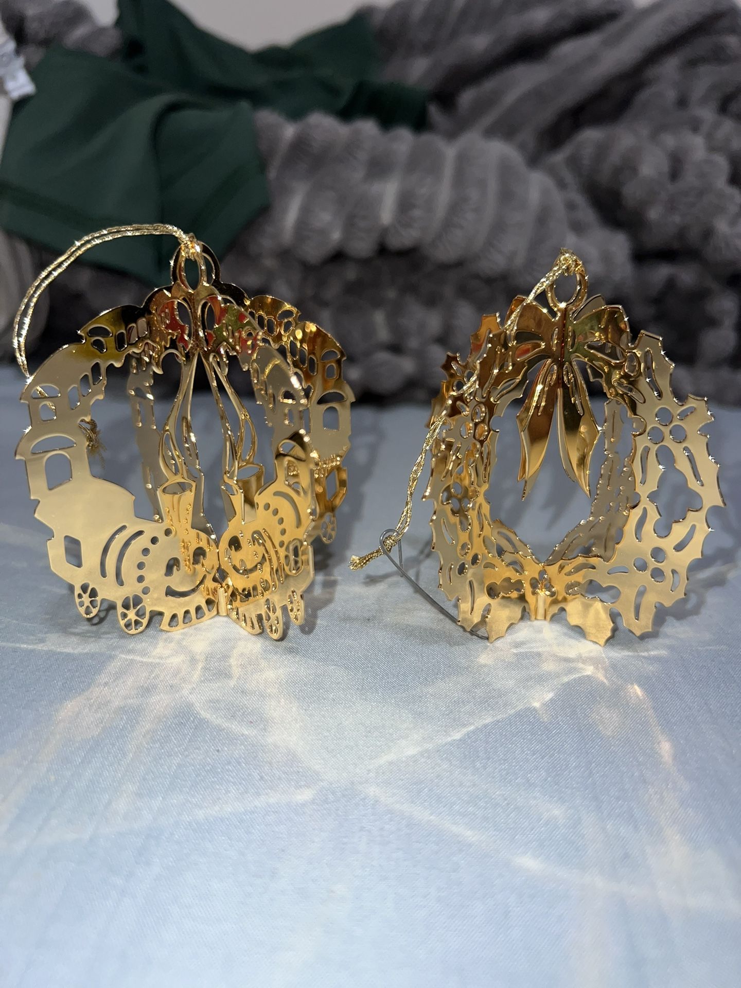 Vintage 1981 Danbury Mint Gold Christmas Ornaments Set