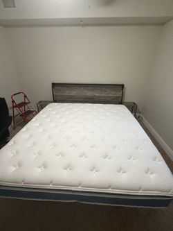 Rimensy Queen Bedroom Set with Bed Frame and 2 Nightstands