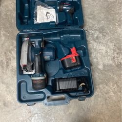 Bosch 24v Circular Saw Work Light 2 Battery Charger And Cas