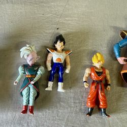 Dragonball z action figure lot 