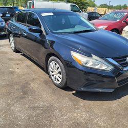 2017 NISSAN ALTIMA 160K MILES 