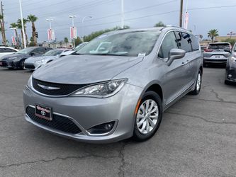 2018 Chrysler Pacifica Touring