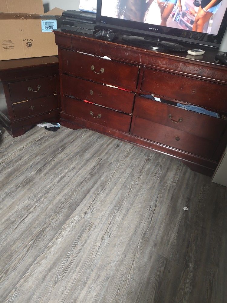 Dresser/Mirror And Nightstand
