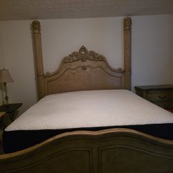King Bed And Mattress With Frame And Dresser