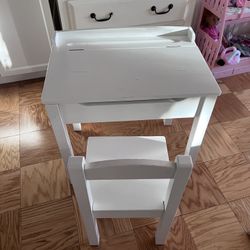 Children’s  Desk