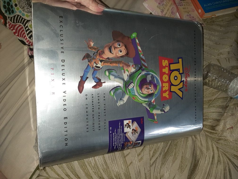 Toy story exclusive Deluxe video edition