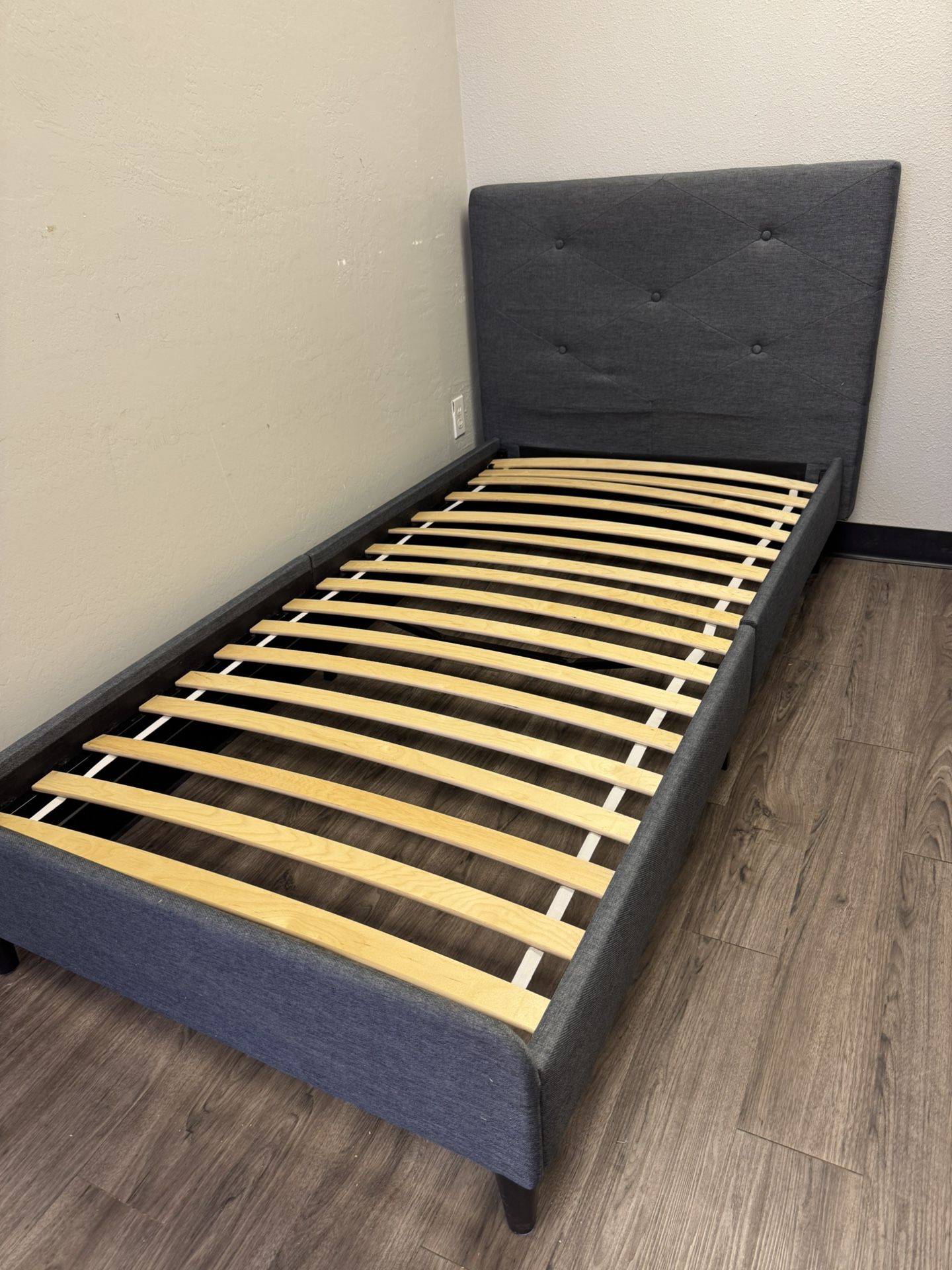 Twin Bed Frames And Mattresses