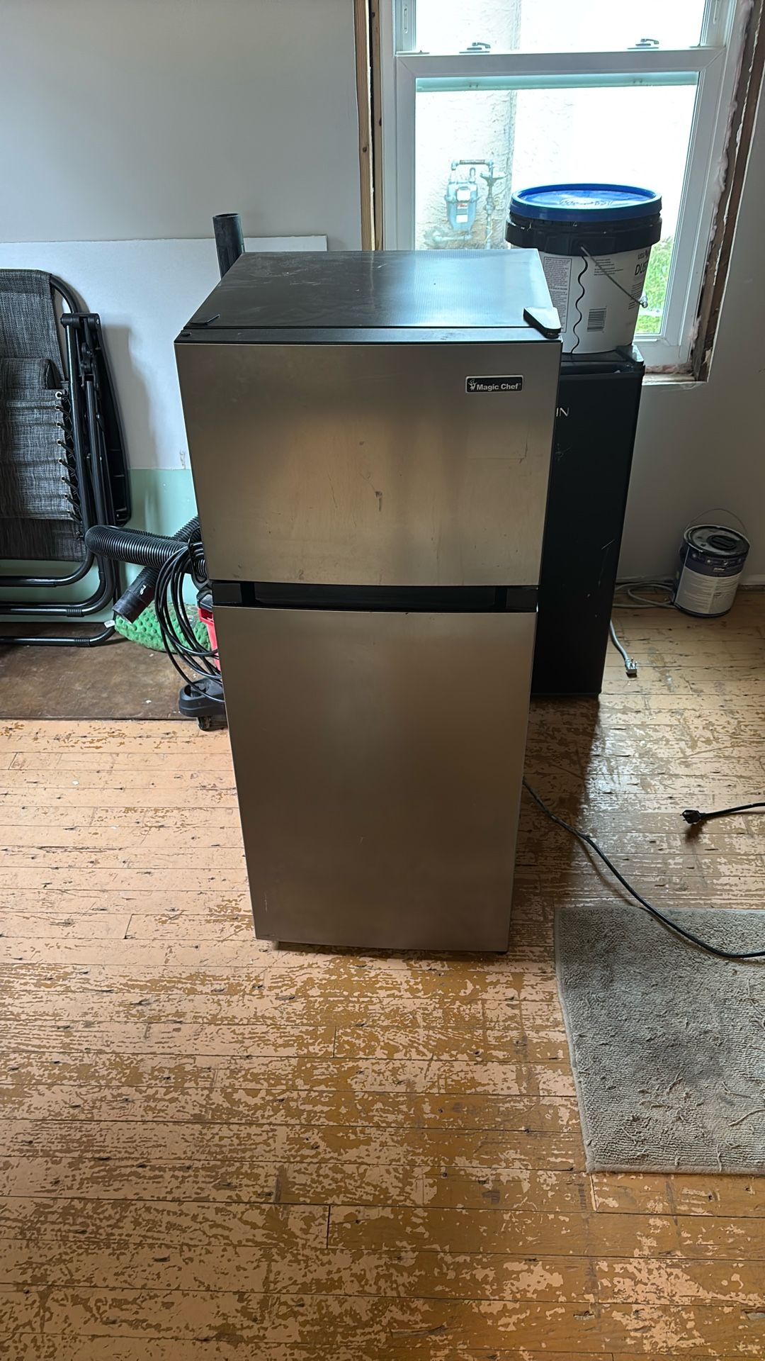 Dorm Rm Refrigerator 