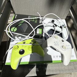 Xbox Series S - 512 SSD - Bundle 