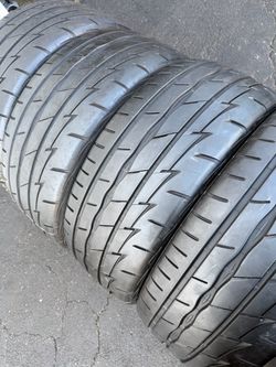 Selling set of Firestone 255/45/20