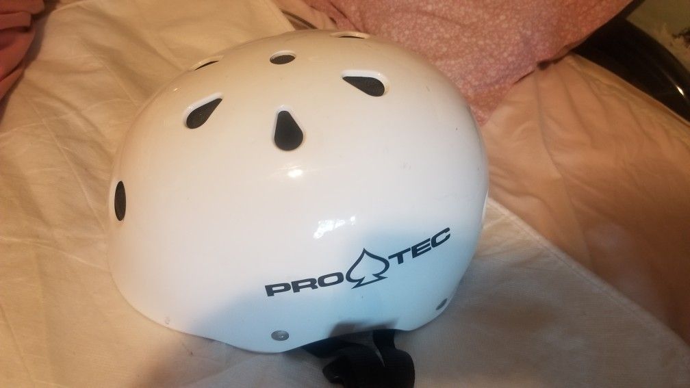 youth size bike helmet