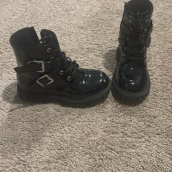Size 13 kids Boots
