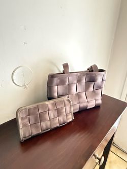 Brand New HARVEYS Seatbeltbag Tote + Matching Pouch