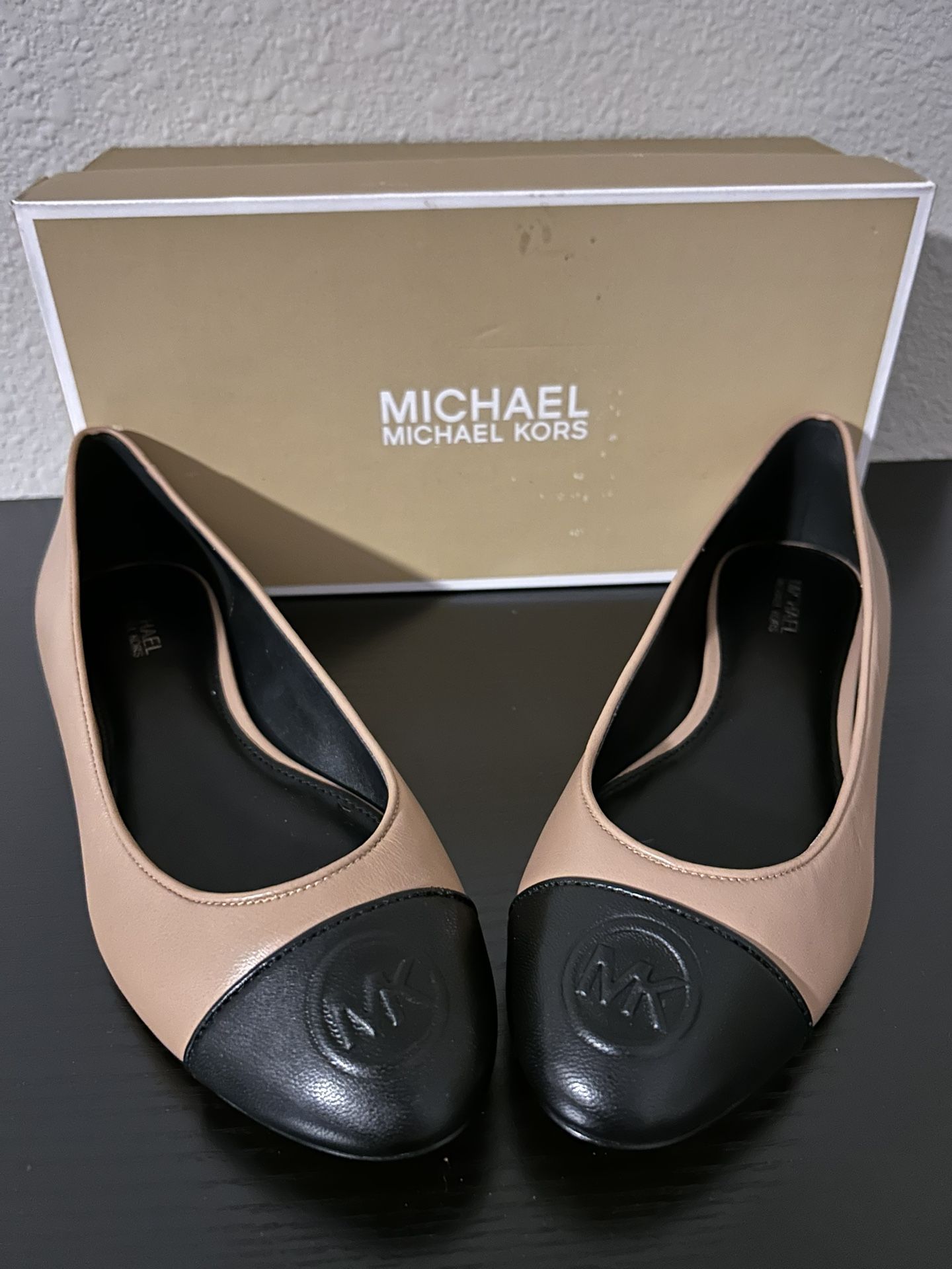 Michael Kors Womens Dylyn Ballet Flats, Size 7