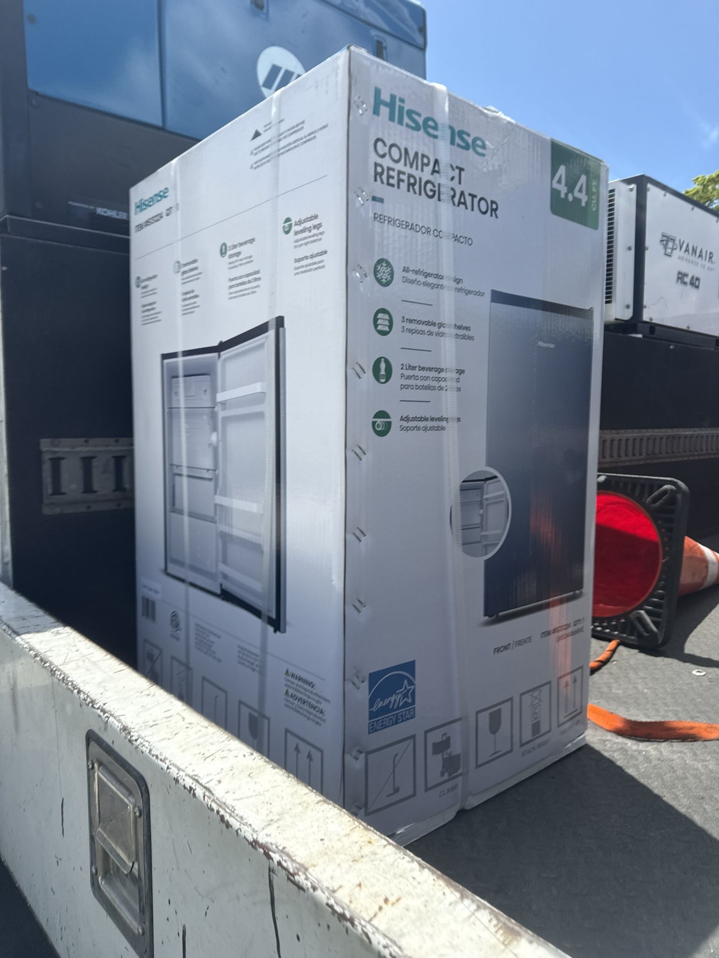 Mini Fridge