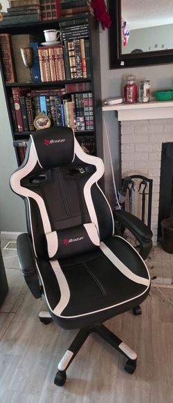 Gaming chair