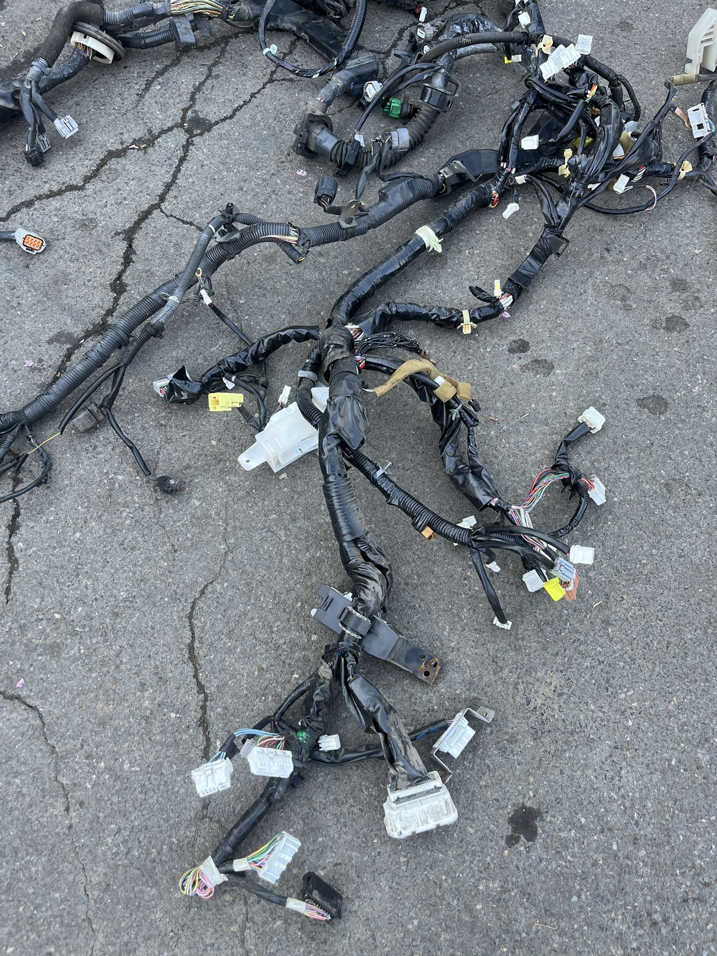 G35 Infiniti Coupe Wiring Harness Set 