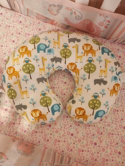 Boppy Pillow Like New