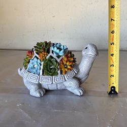 Cute solar-powered turtle outdoor statue lawn ornament