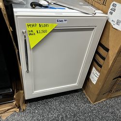 Subzero UnderCounter Panel Ready Refrigerator 24” Wide 