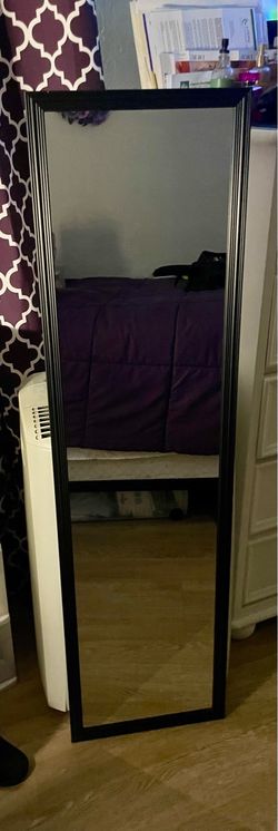 White full length mirror. Off Boxelder dr 92563