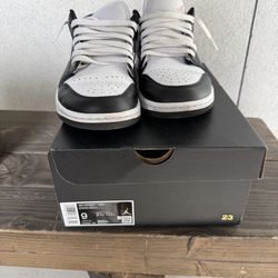 Nike Air Jordan 1 Low | White, Rust Pink, Black | M Size 9